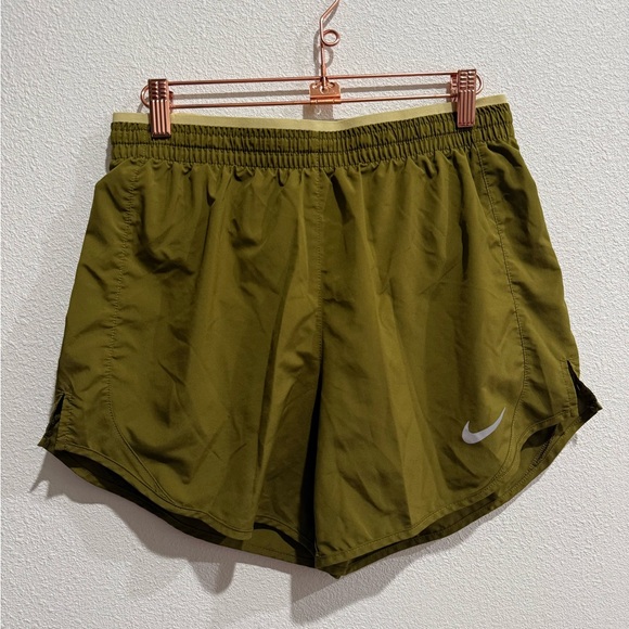 Nike Dri-FIT Tempo Running Shorts Women’s Small Olive Green Athletic Gym - Picture 2 of 7